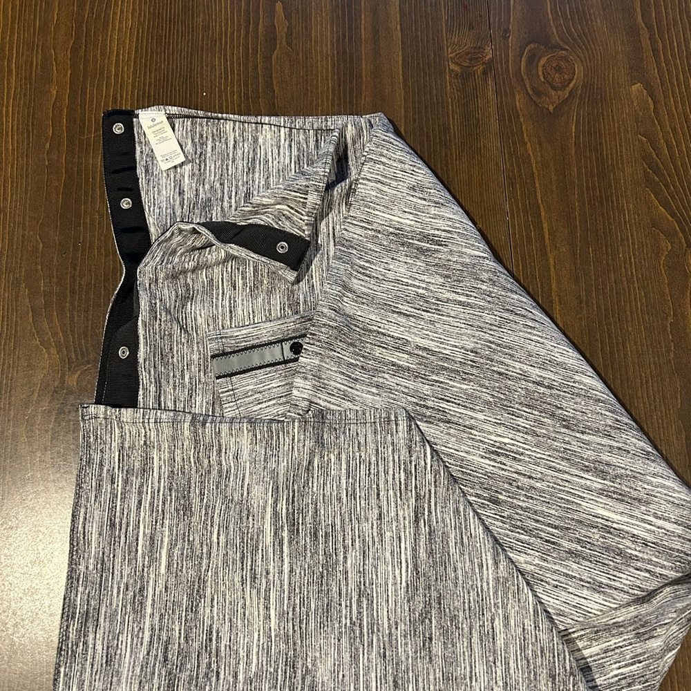 Lululemon Vinyasa Infinity Scarf